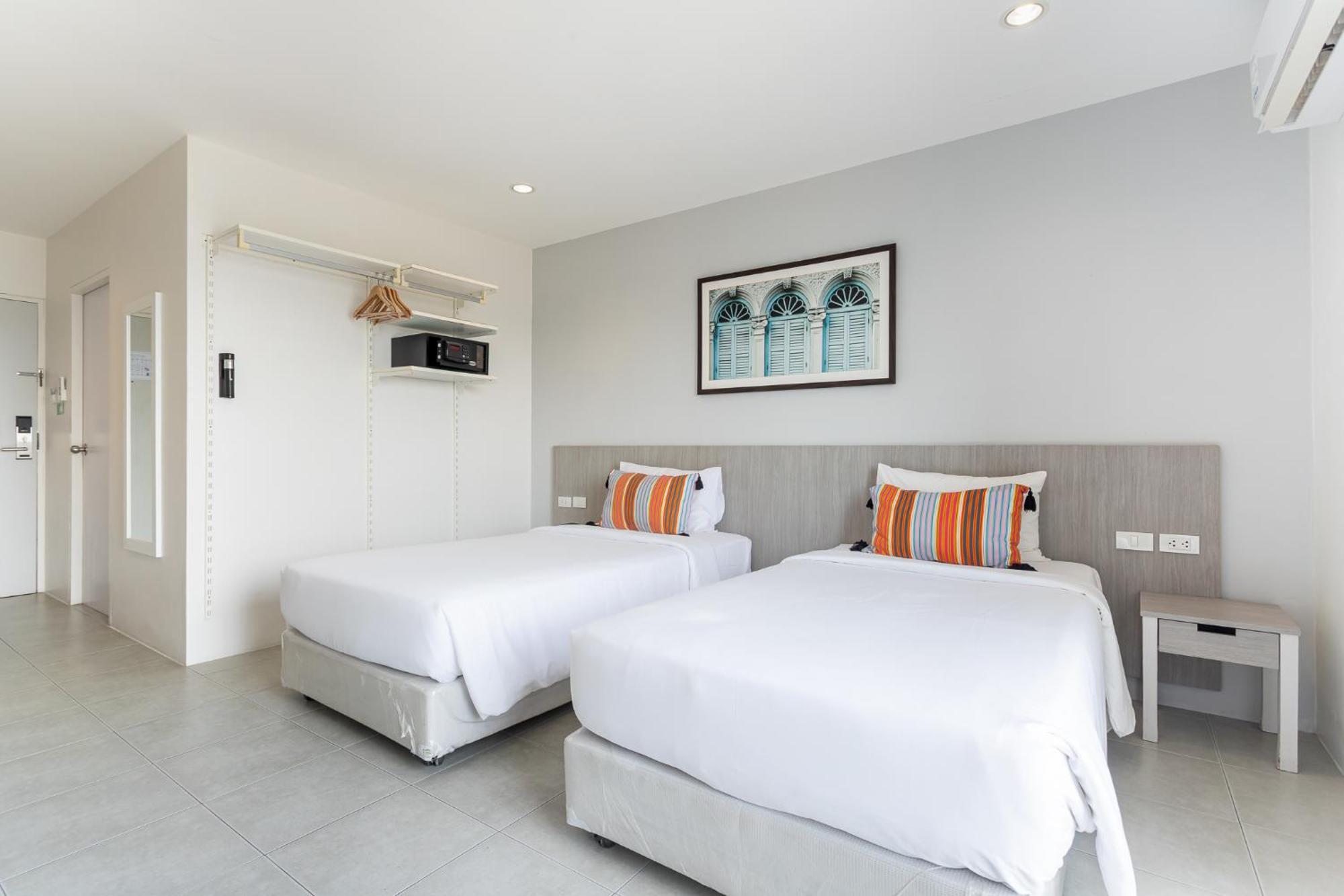 Recenta Phuket Suanluang Hotel Ngoại thất bức ảnh